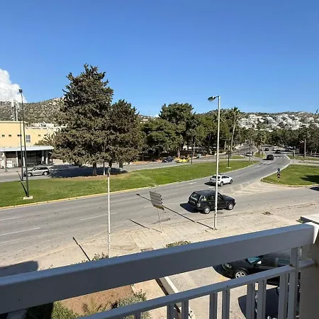 Retro Chic 1 Bedroom 1 Min To Sea Apartment
